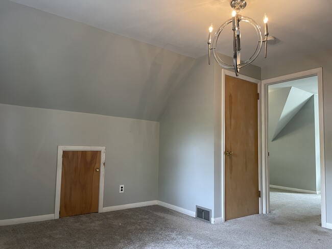 Building Photo - 2925 Stevens St