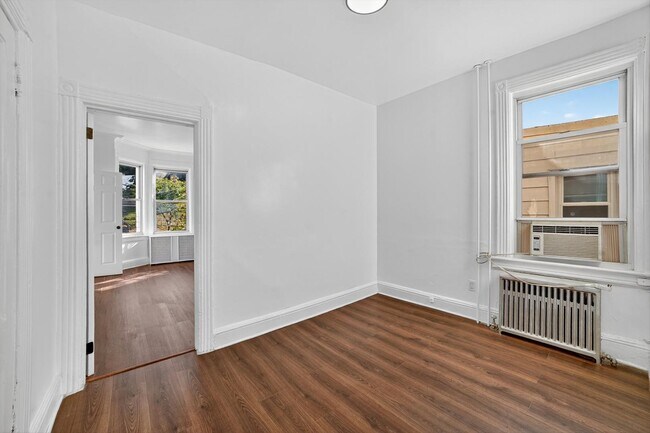 Building Photo - 59 Park Hill Ave
