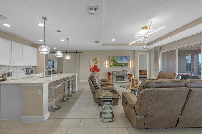 Building Photo - 452 Wedgeworth Ln