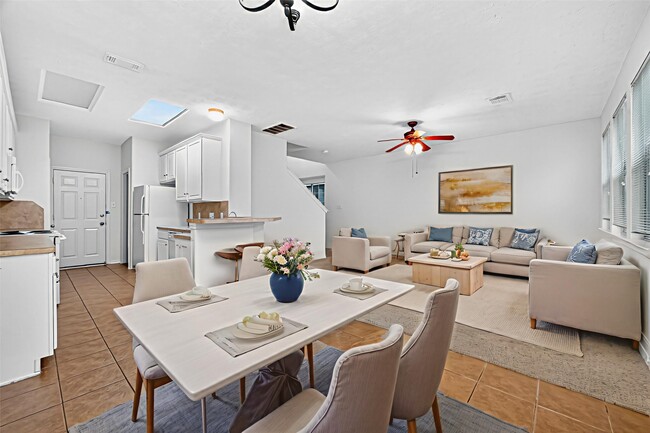 Building Photo - 25222 Boulder Bend Ln