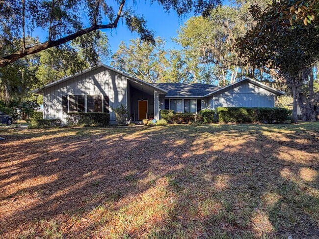 Building Photo - Pet Friendly 3BR/2BA House in Desirable Turkey Creek