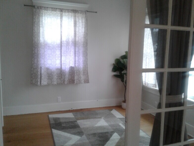 Room off the living room that could be an office, dining room, bedroom, or you name it. - 1509 West Hazel Street