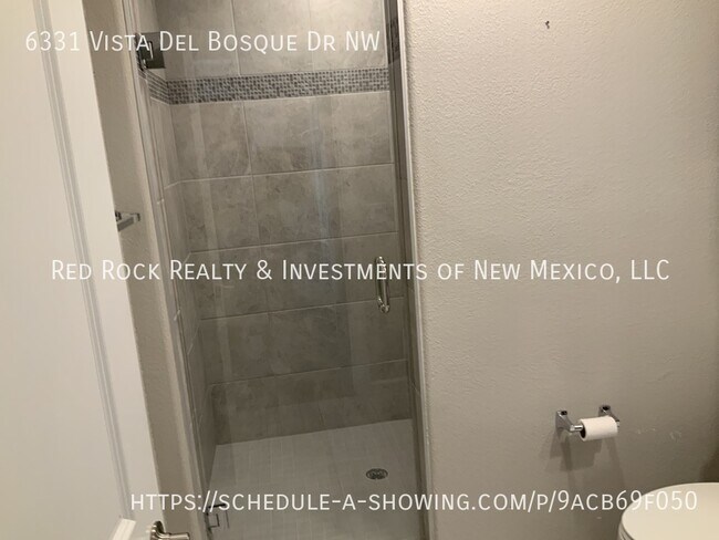 Building Photo - 6331 Vista del Bosque Dr