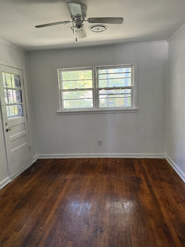 Building Photo - 4008 Macaulay Cove