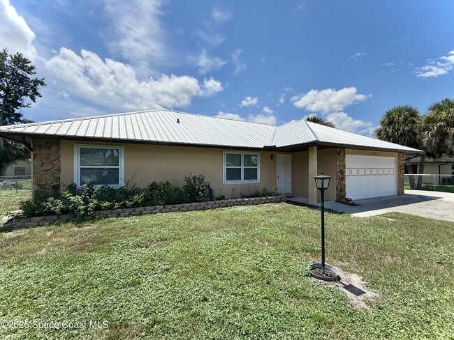 Building Photo - 757 Beard Ave