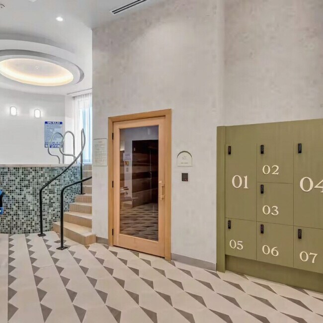 Building Photo - 11 NE 6th St