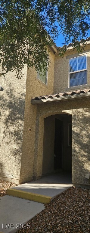 Primary Photo - 395 Kensington Palace Ave