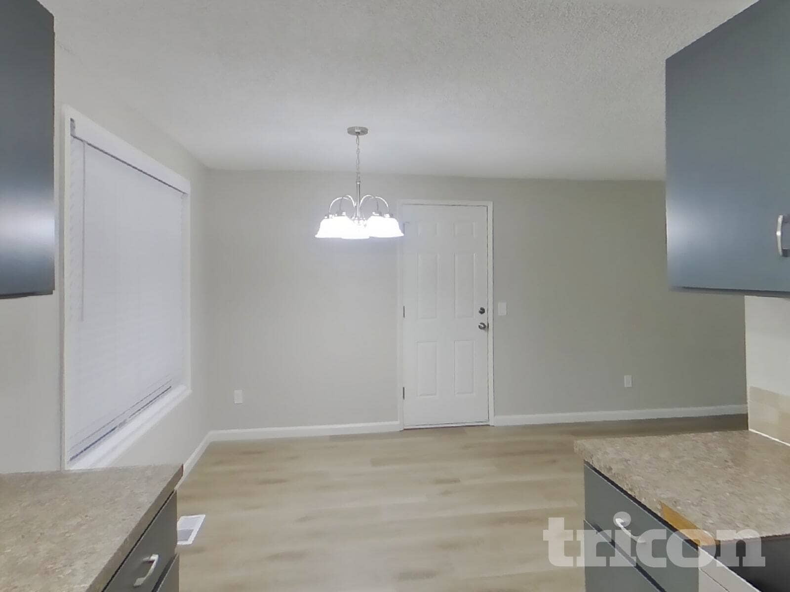 Building Photo - 2504 26th St SE