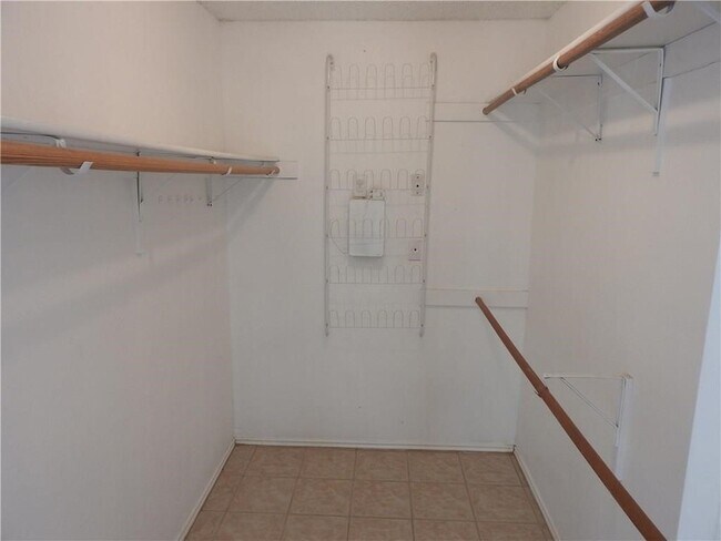 Building Photo - 248 Jefferson Pkwy