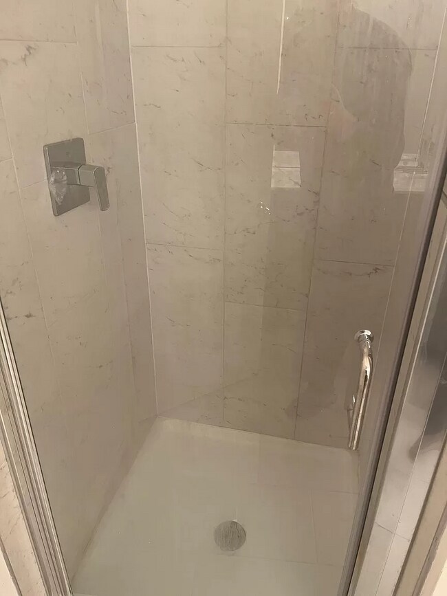 Building Photo - 154 Brentfield Loop