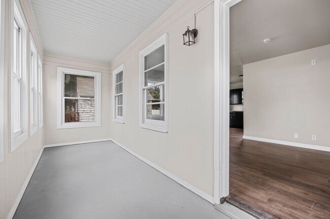 Building Photo - 3 Bedroom 1 Bath Home for Rent in Perry