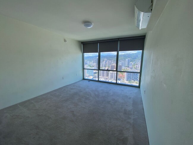 Building Photo - 1631 Kapiolani Blvd