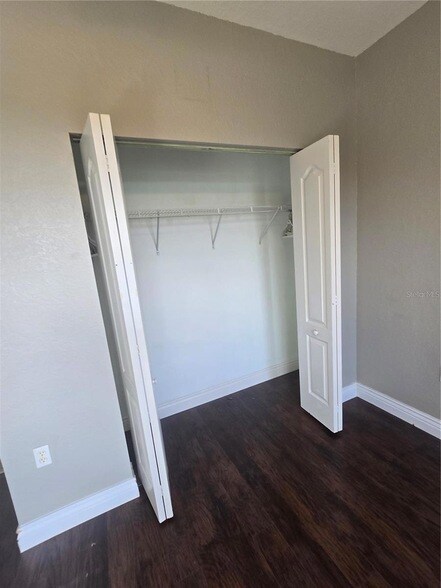 Building Photo - 2732 Via Murano