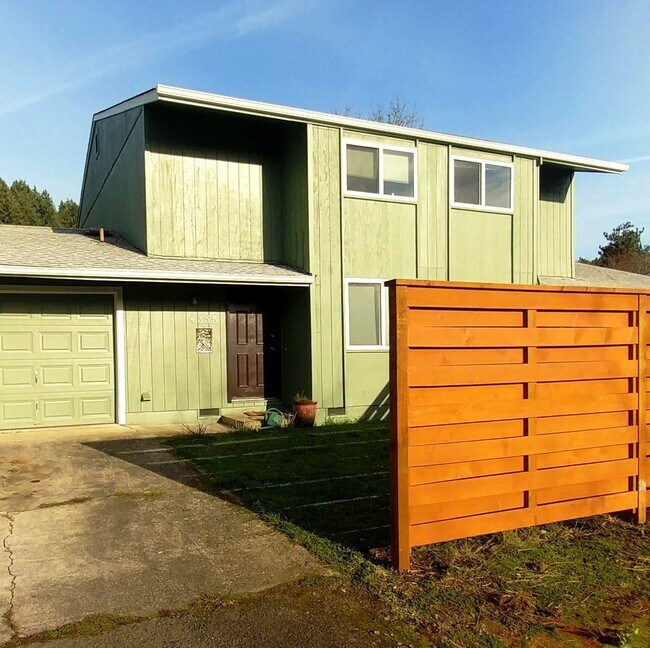 Building Photo - 4355di