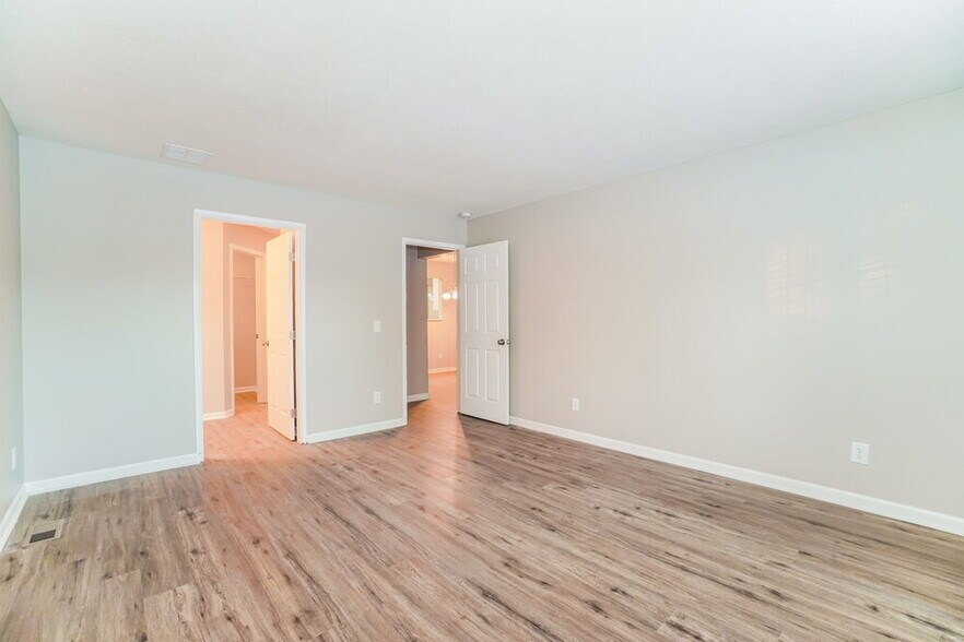 Building Photo - 3003 Chante Ct