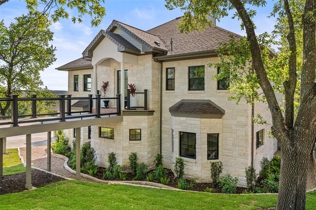 Building Photo - 5914 Cape Coral Dr