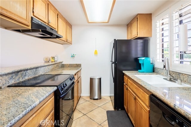 Building Photo - 40657 Preston Trail