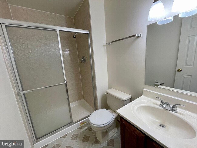 Building Photo - 5847 Rockdale Ct
