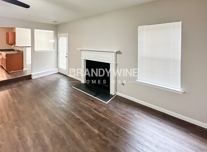 Building Photo - 6022 Birdseye Tr