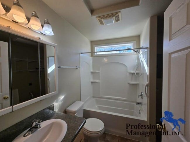 Building Photo - 1 bedroom in Billings MT 59101