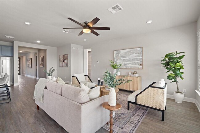 Building Photo - 3241 Aurelia Ln