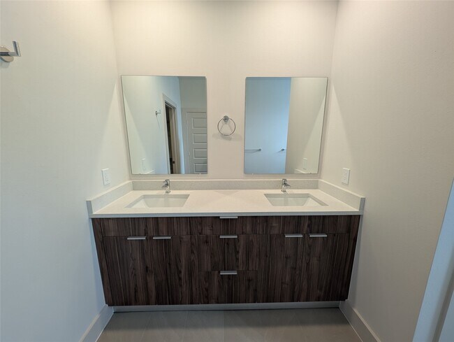 Building Photo - 4407 Abaco Ln