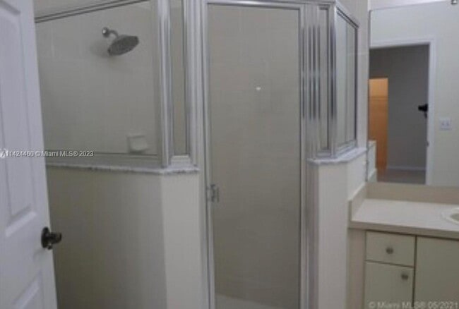 Building Photo - 1631 SE 17th Ave