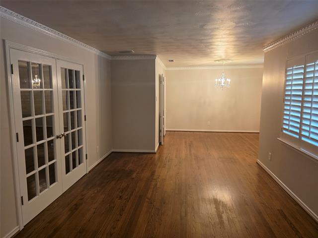 Building Photo - 9784 Maplehill Dr