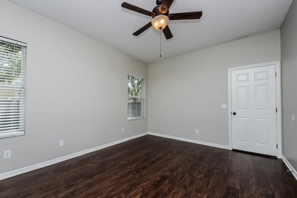 Building Photo - 12720 Woodbury Glen Dr