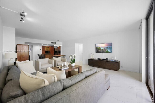 Building Photo - 500 Three Islands Boulevard