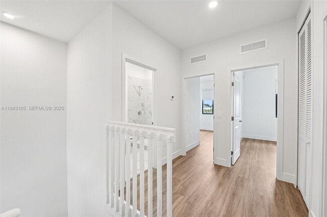 Building Photo - 34524 SW 190th Ave