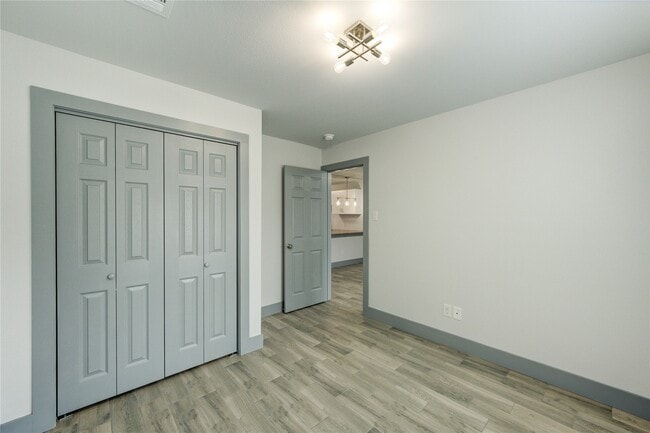 Building Photo - 3112 Wentworth St