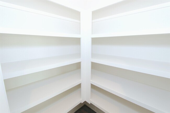 Building Photo - 2909 Bur Lndg Ln