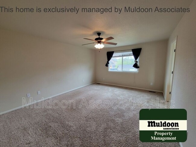 Building Photo - 6052 San Mateo Dr