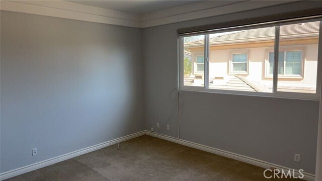 Building Photo - 11 E Rodell Pl