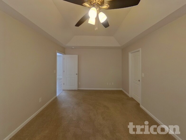 Building Photo - 177 Whetstone Way