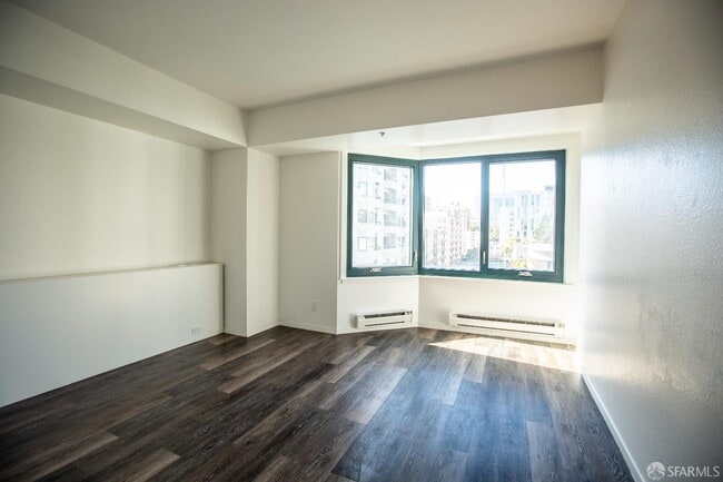 Building Photo - 601 Van Ness Ave