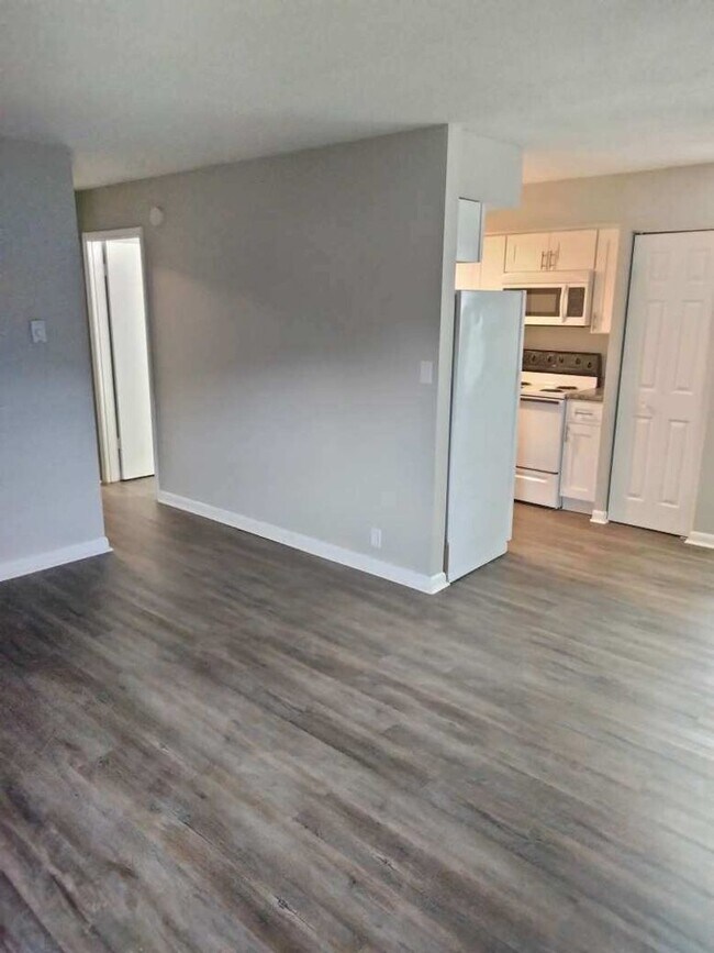 Interior Photo - The Cedars