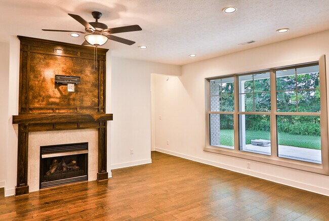 Building Photo - 1222 Warrior Ln