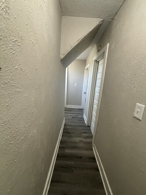 Building Photo - 2199 E 74th St