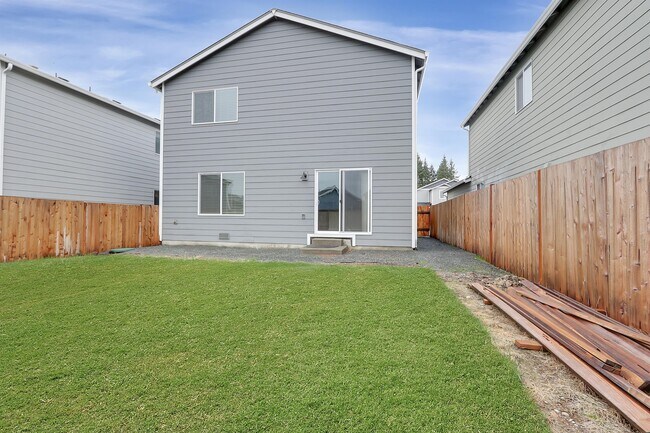Building Photo - 9150 Tansy St SE