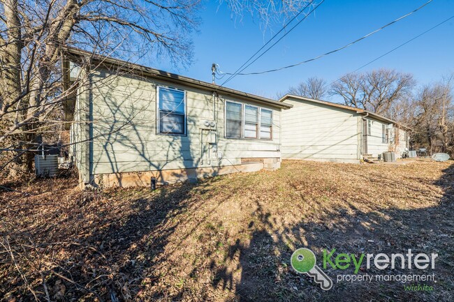 Building Photo - 1432 Fairmount St