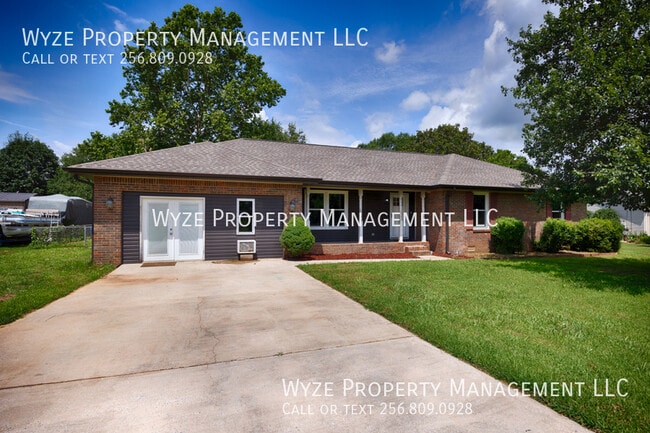 Building Photo - 118 Sweetwater Dr