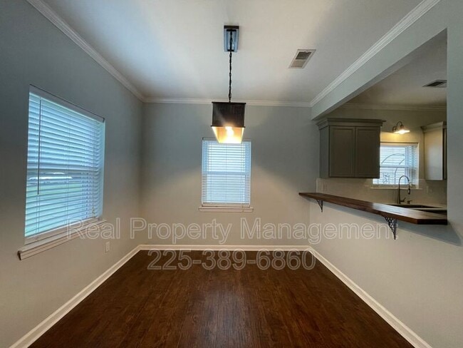 Building Photo - 1530 Lila St