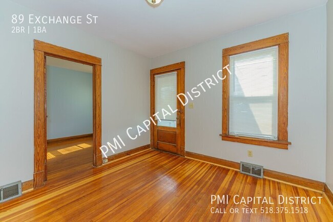 Building Photo - Gorgeous, Single-Family House w/ Skylights...