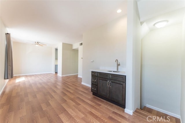 Building Photo - 14948 Moorpark St