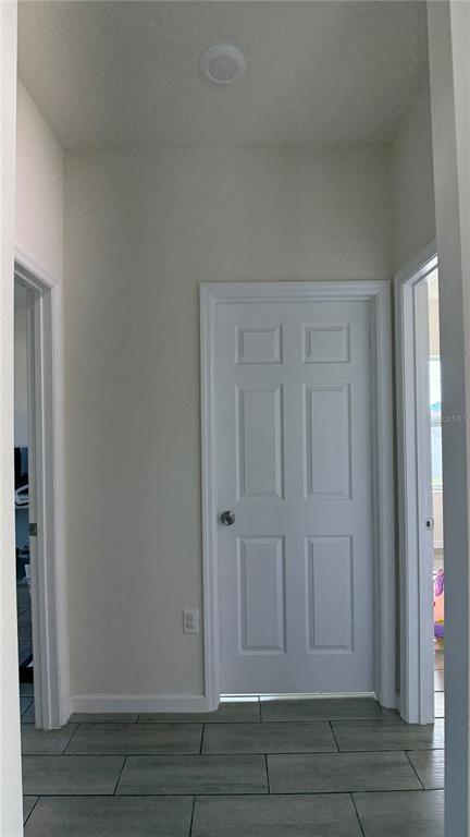 Building Photo - 2129 Hibiscus Pl