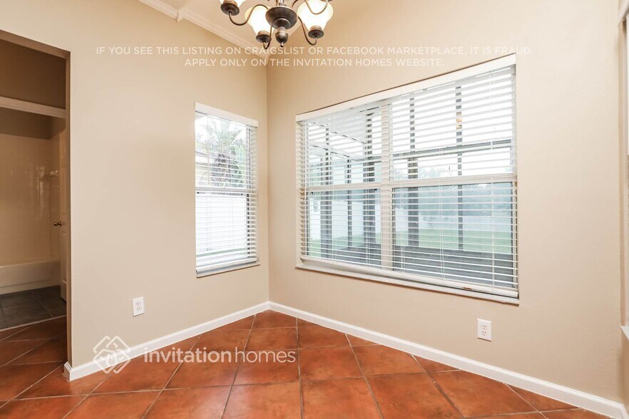 Building Photo - 13659 Hawk Lake Dr