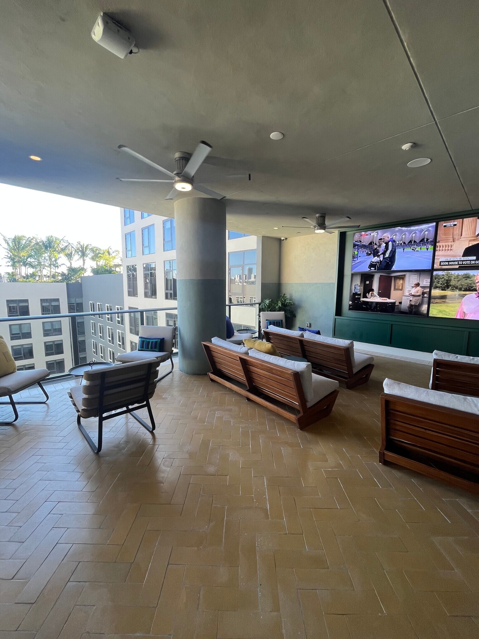 Building Photo - 70 NW 28th St