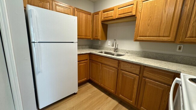 Building Photo - 4101 Blue Lick Ct